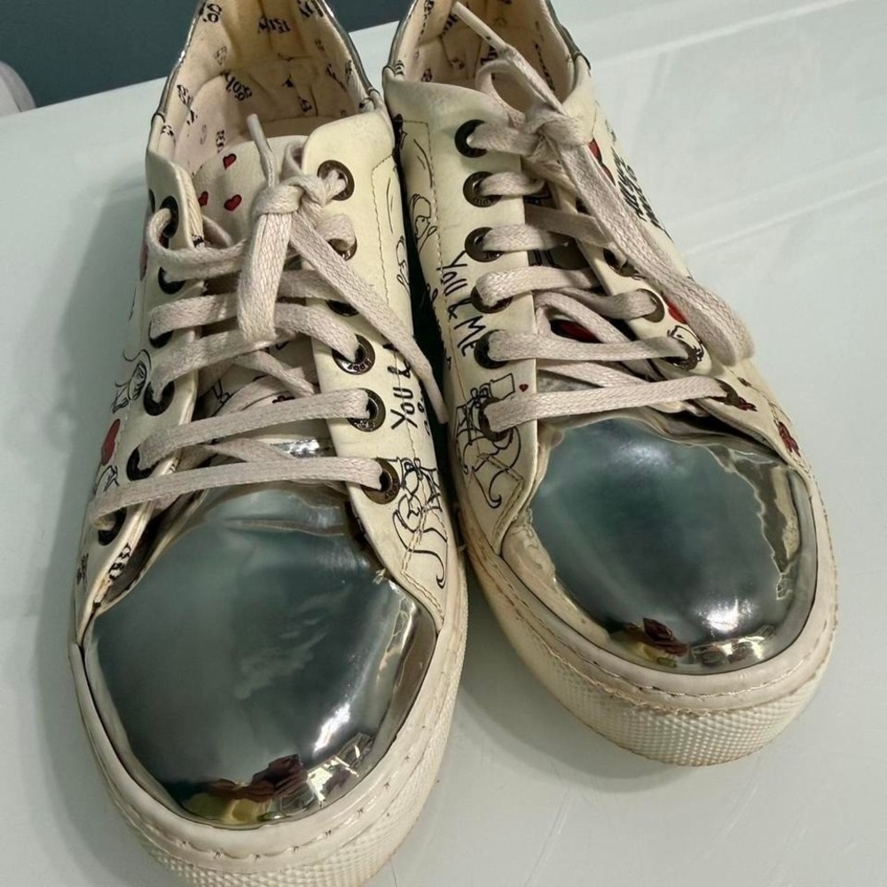 Goby "All You Need Is Love" Art Print‎ Sneakers Metallic Toe Casual Shoes